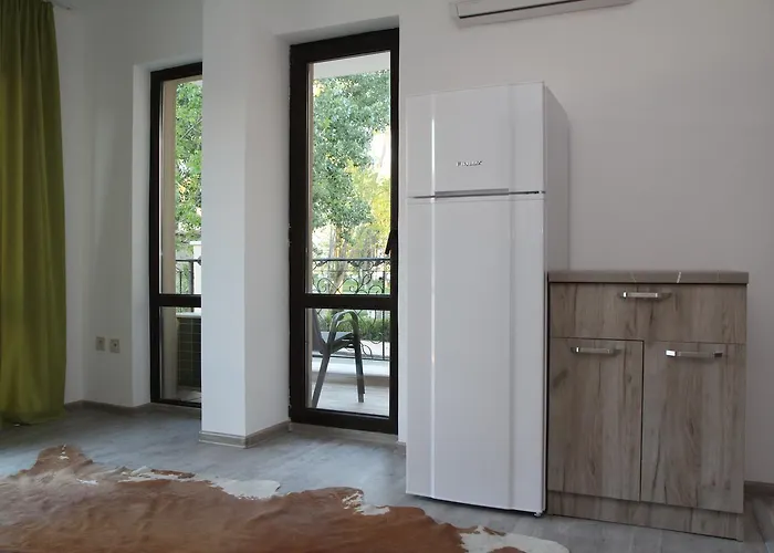 Salena Приморско