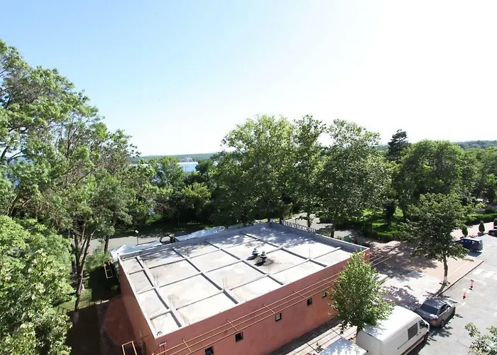 Апартхотел Salena Приморско