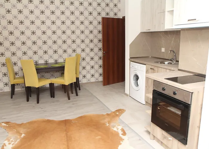 Апартхотел Salena 4*