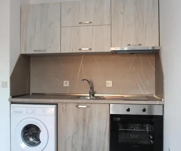 Апартхотел Salena 4*